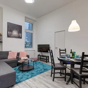 Apartment Palace